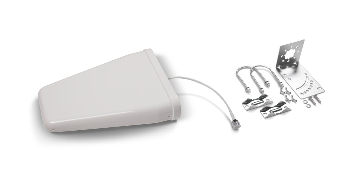 Wilson 50 Ohm Ultra-Wideband High Gain Directional Outside Building Antenna (311233)